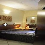 Farini 2* Рим