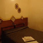 Farini Hotel 2*