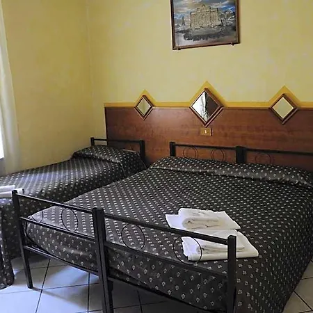 Hotel Farini Rome
