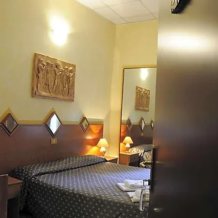 Hotel Farini Rome